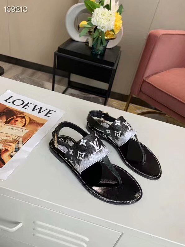 Louis Vuitton Shoes LV1044DS-5