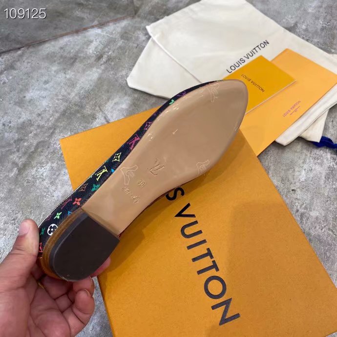 Louis Vuitton Shoes LV1045HX-1