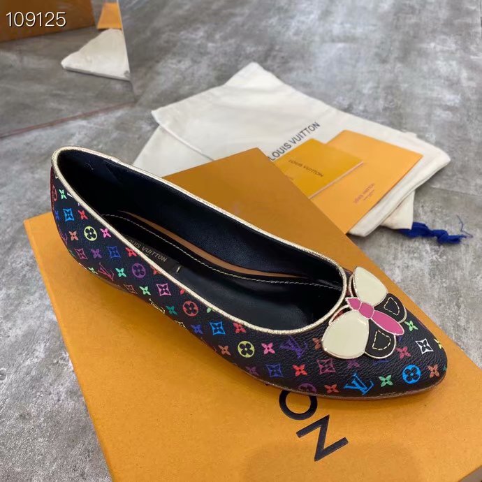 Louis Vuitton Shoes LV1045HX-1