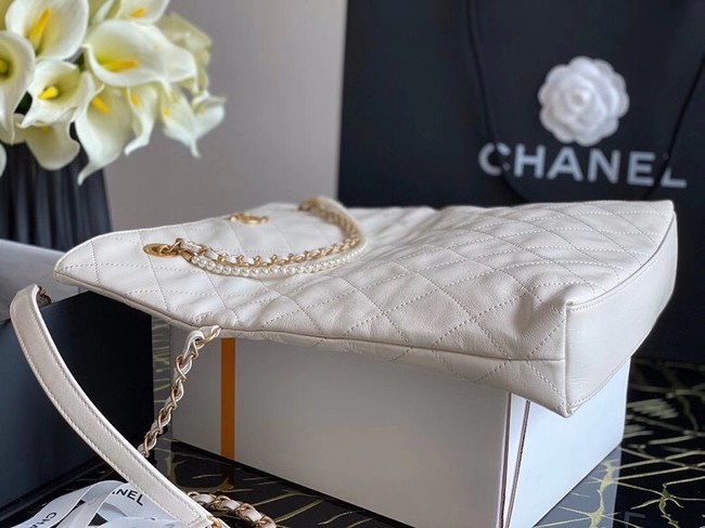 Chanel Original shopping bag AS2213 white