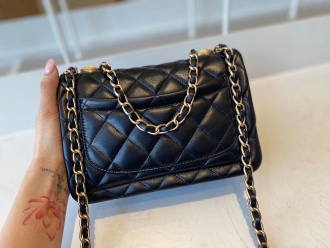 Chanel flap bag Calfskin & Gold-Tone Metal AS2055 black