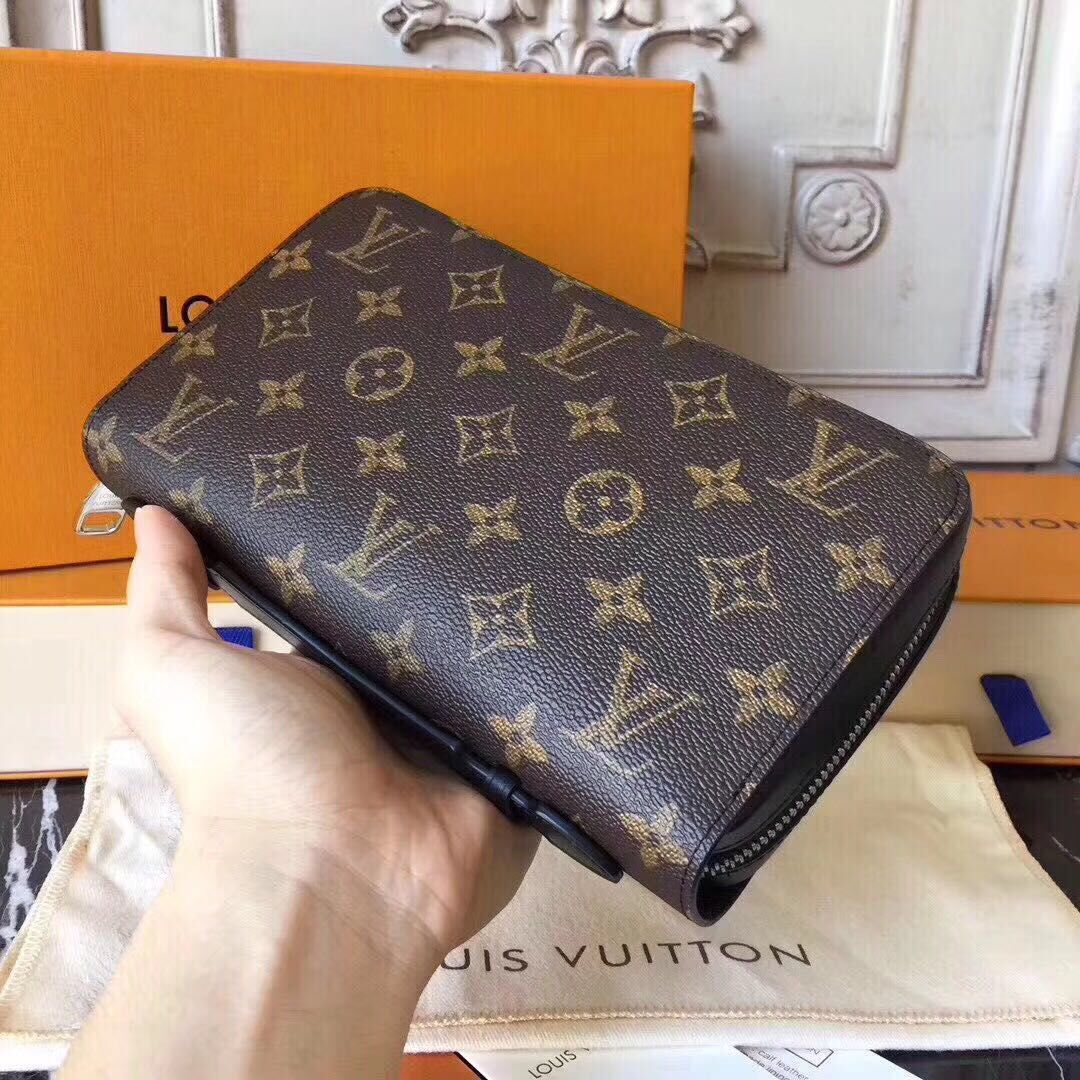 Louis Vuitton M69399