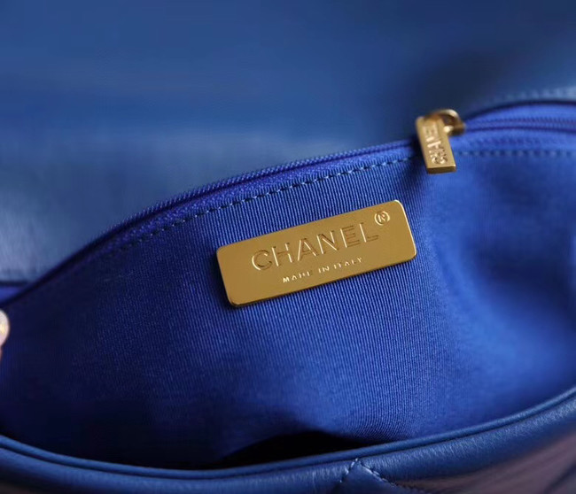 Chanel 19 flap bag AS1161 blue