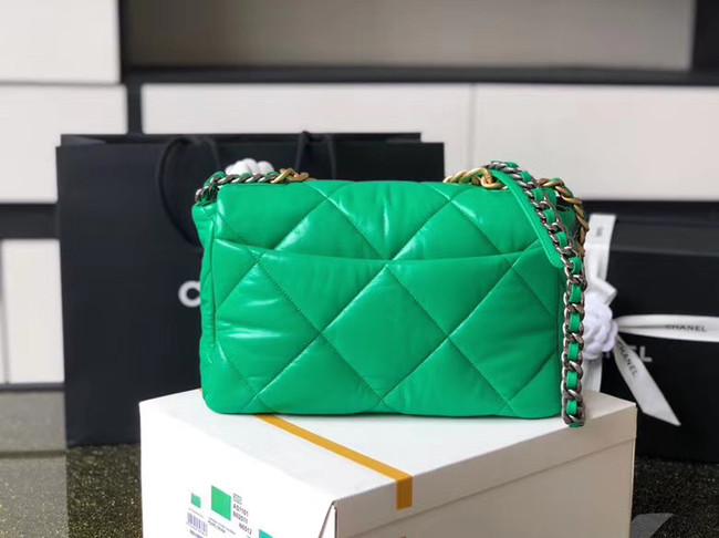 Chanel 19 flap bag AS1161 green