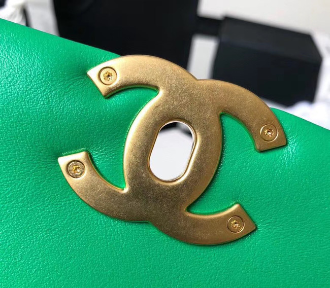 Chanel 19 flap bag AS1161 green