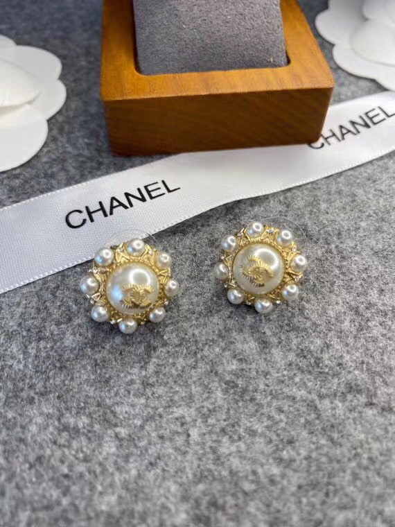 Chanel Earrings CE5773