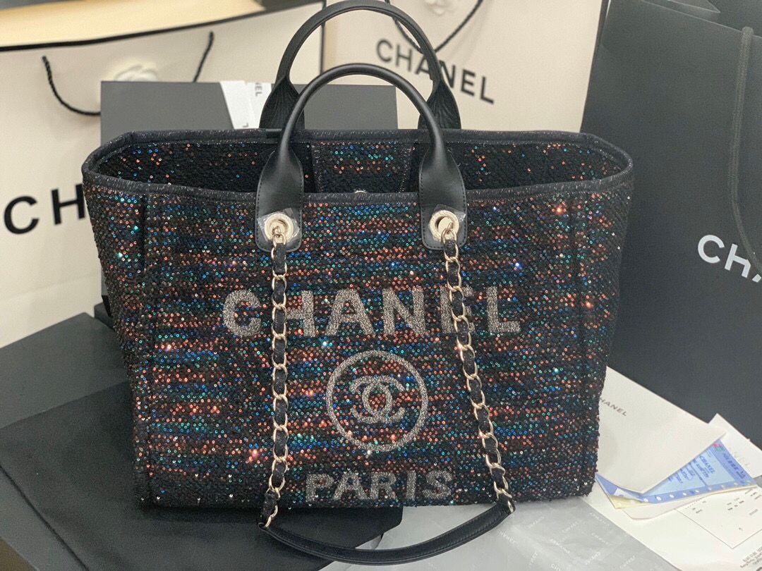 Chanel large shopping bag A66941 Black