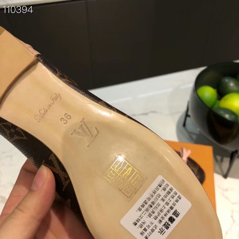 Louis Vuitton Shoes LV1053LS-2