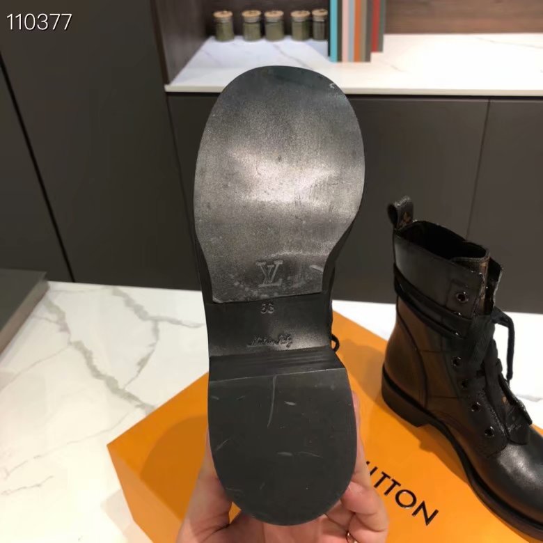 Louis Vuitton Shoes LV1057LS-2