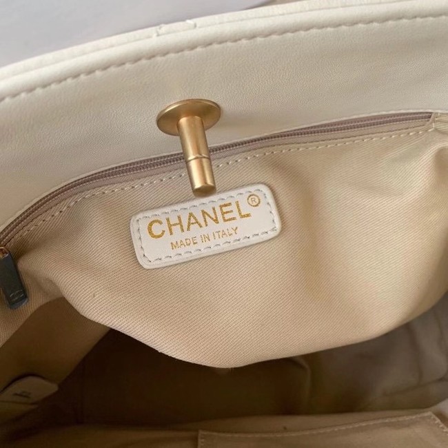 Chanel shopping bag AS2556 white