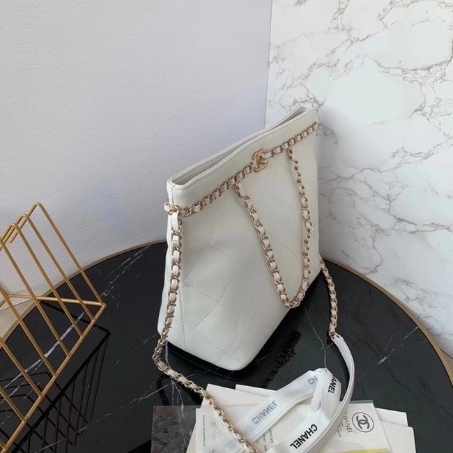 Chanel shopping bag AS2556 white