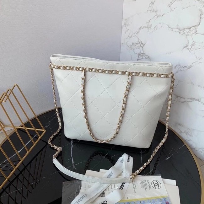 Chanel shopping bag AS2556 white