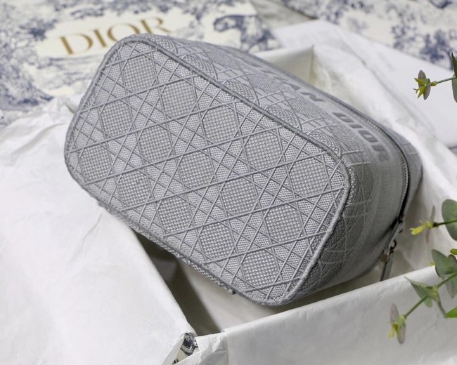 Dior Oblique Embroidered DIORTRAVEL VANITY CASE S5480  grey
