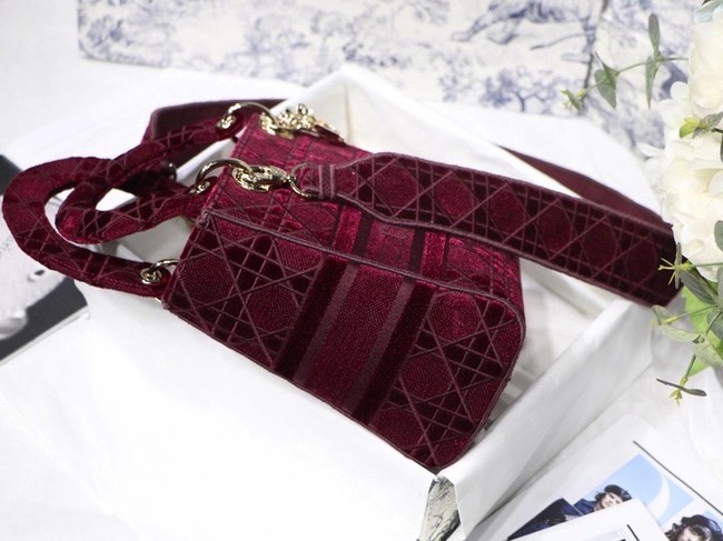 MEDIUM LADY D-LITE BAG Burgundy Cannage Embroidered Velvet M0565OW