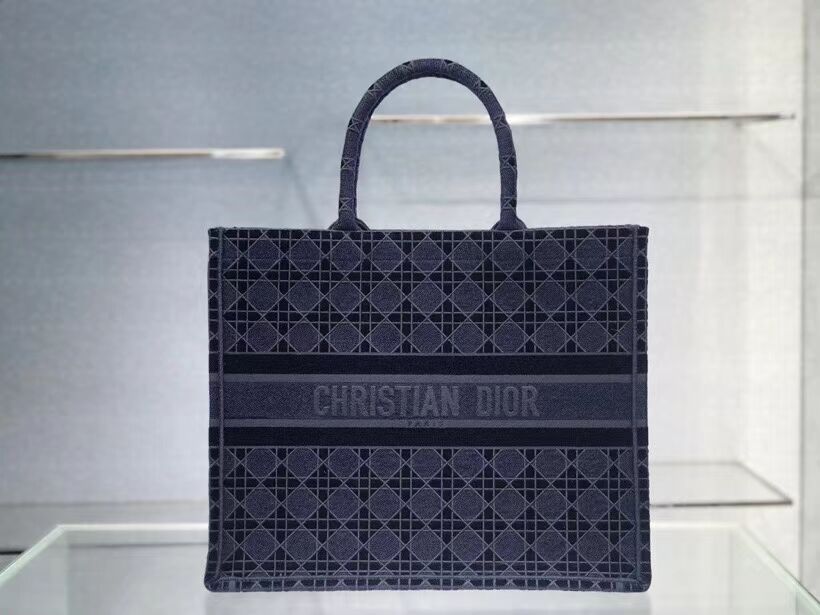 DIOR BOOK TOTE blue Cannage Embroidered Velvet M1286Z