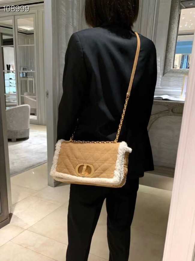 DIOR 30 MONTAIGNE CHAIN BAG Camel-Colored Shearling M9208