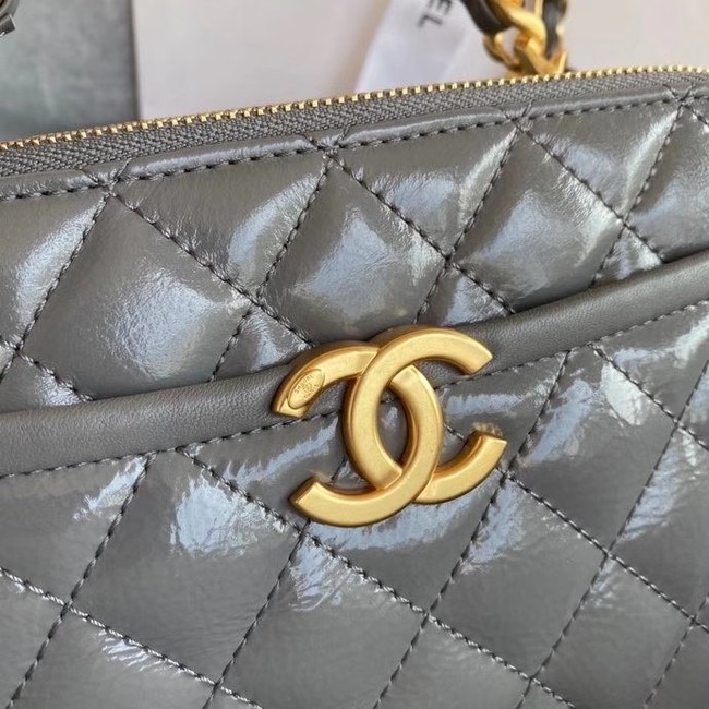 Chanel vanity case Lambskin, Shiny Crumpled Calfskin & Gold-Tone Metal AS2179 Gray