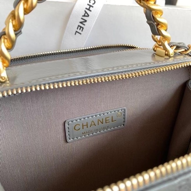 Chanel vanity case Lambskin, Shiny Crumpled Calfskin & Gold-Tone Metal AS2179 Gray