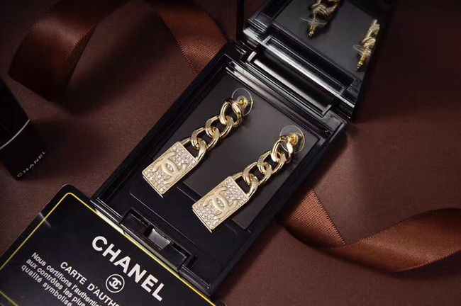 Chanel Earrings CE5897