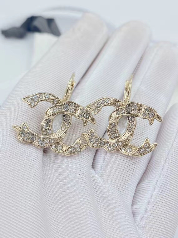 Chanel Earrings CE5901