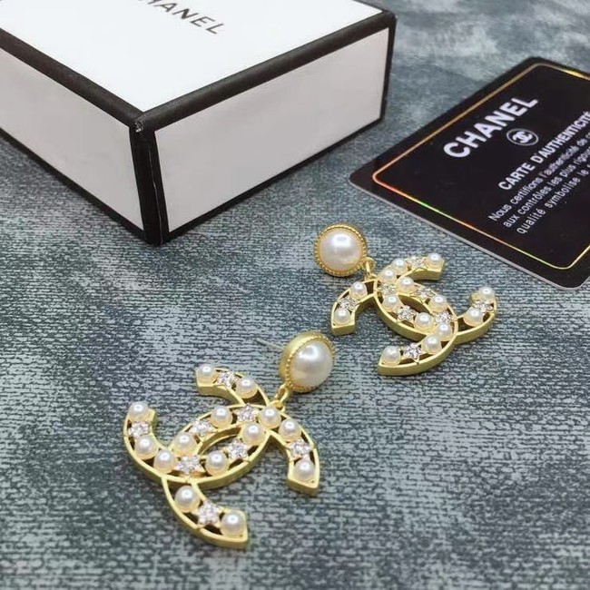 Chanel Earrings CE5915