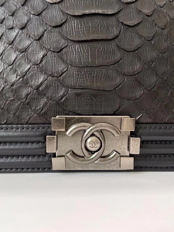 Boy Chanel Flap Shoulder Bag original Snake leather AS67086 black & Silver-Tone Metal