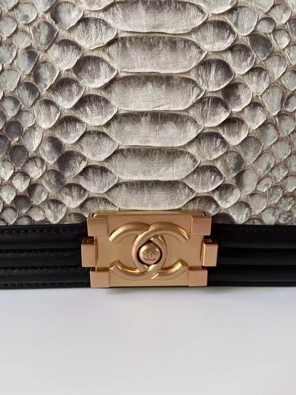 Boy Chanel Flap Shoulder Bag original Snake leather AS67086 grey