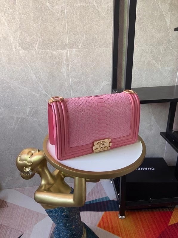 Boy Chanel Flap Shoulder Bag original Snake leather AS67086 pink
