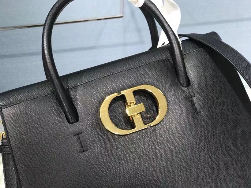 DIOR LARGE ST HONORE TOTE Grained Calfskin M9306UBAE black