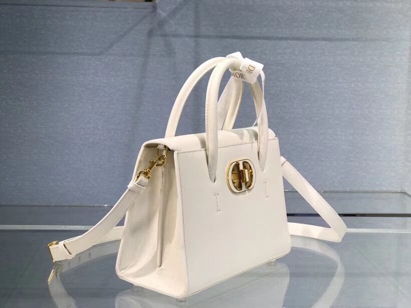 DIOR MEDIUM ST HONORE TOTE Grained Calfskin M9321UMBA white