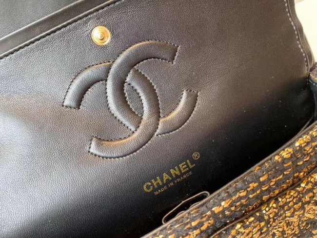 Chanel classic handbag Tweed & Gold-Tone Metal A01112-2