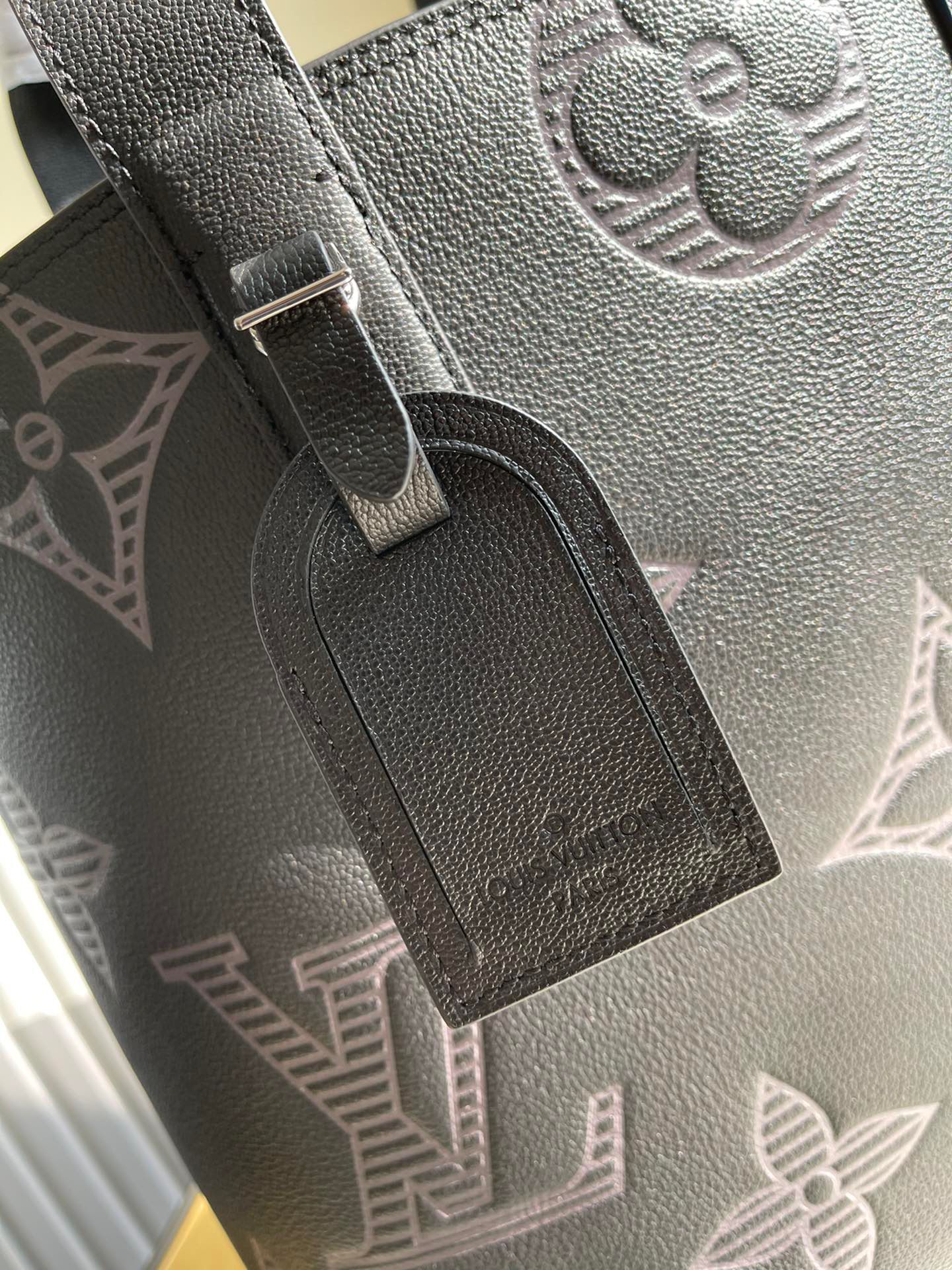 Louis Vuitton Monogram Taurillon Shadow Original Leather Cabas Voyage Bag M57290 Black