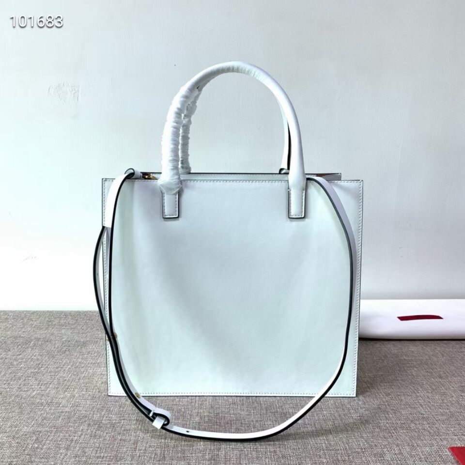 VALENTINO Origianl leather tote V2021 white