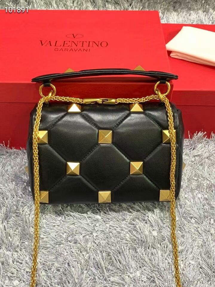 Valentino mini Garavani Roman Stud V2061 black