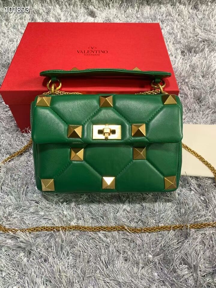 Valentino mini Garavani Roman Stud V2061 green