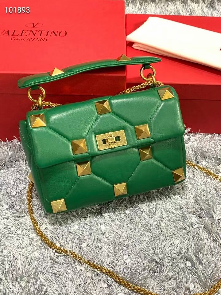 Valentino mini Garavani Roman Stud V2061 green