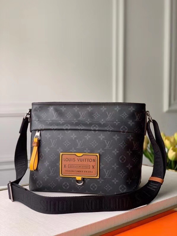 Louis Vuitton Monogram canvas M45214 black