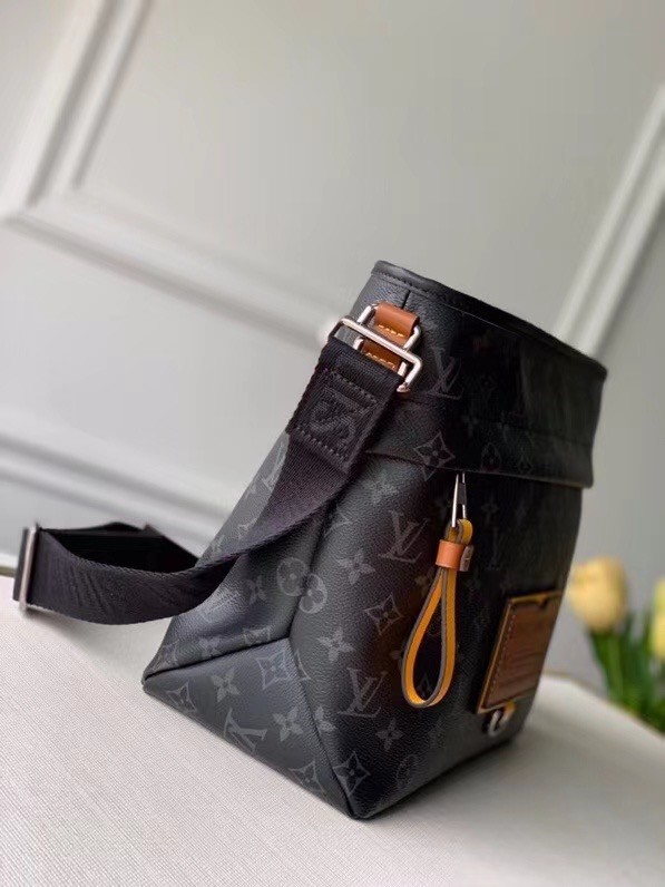 Louis Vuitton Monogram canvas M45214 black