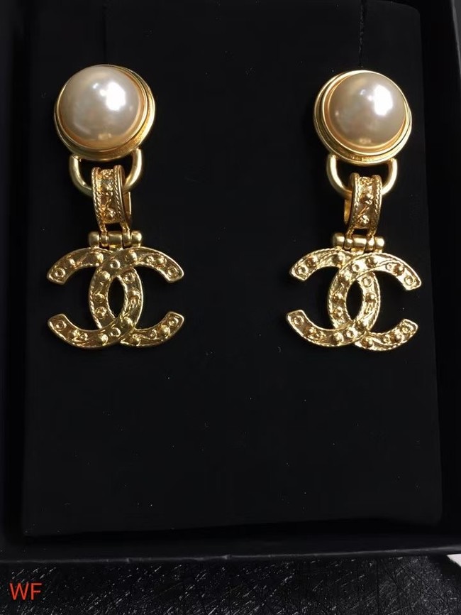Chanel Earrings CE5992