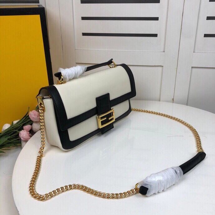 FENDI BAGUETTE CHAIN Black and white nappa leather bag 8BR783A