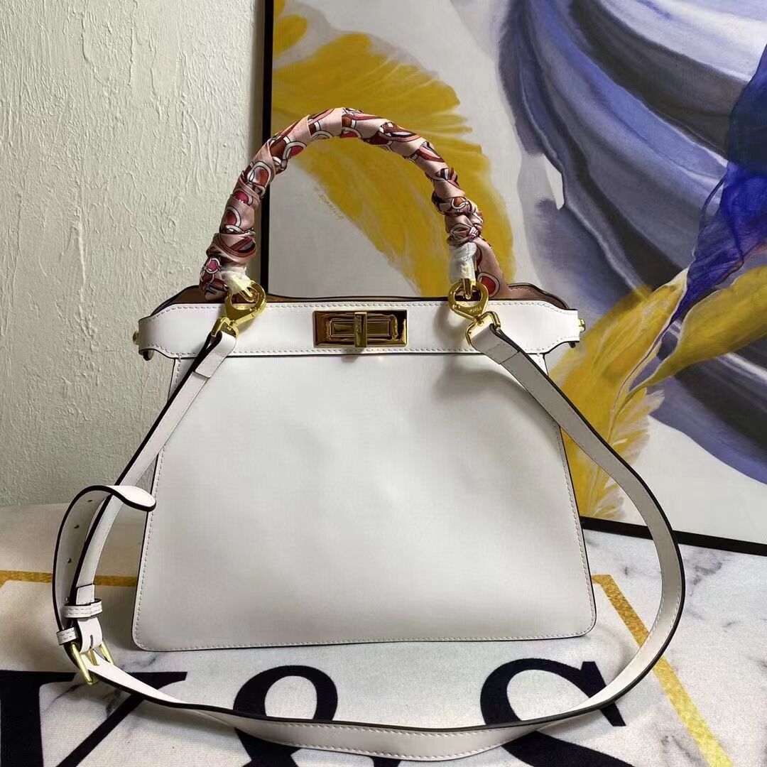 FENDI PEEKABOO ICONIC MEDIUM White leather bag F6946