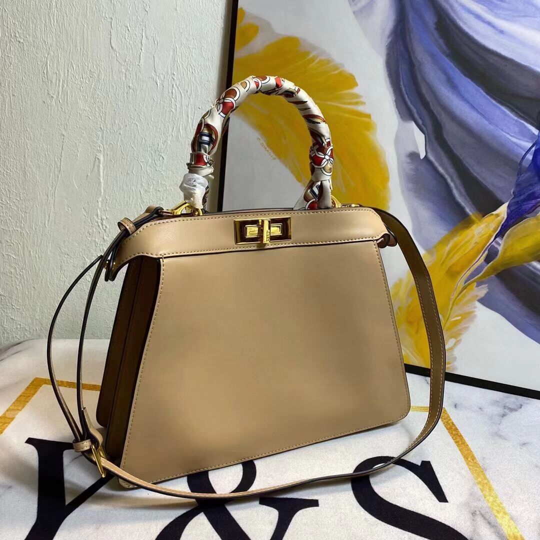 FENDI PEEKABOO ICONIC MEDIUM apricot leather bag F6946