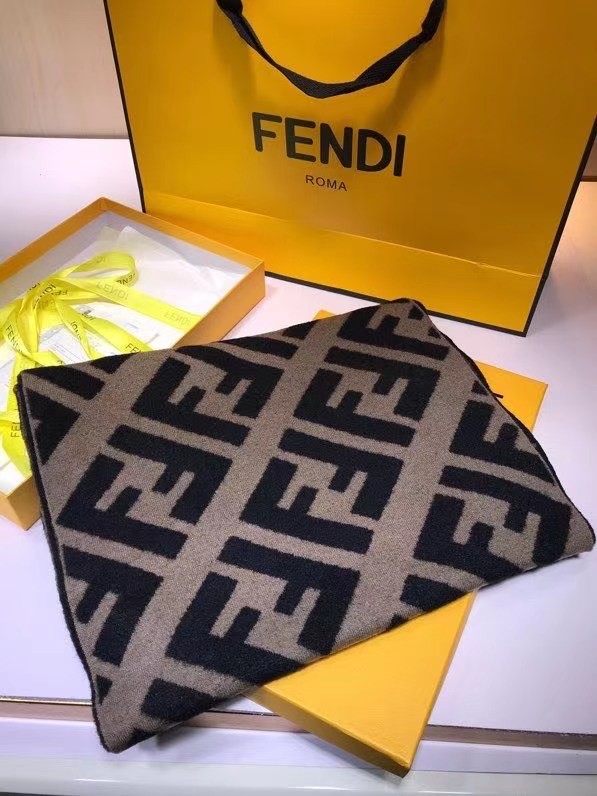 FENDI Cashmere scarf 77037