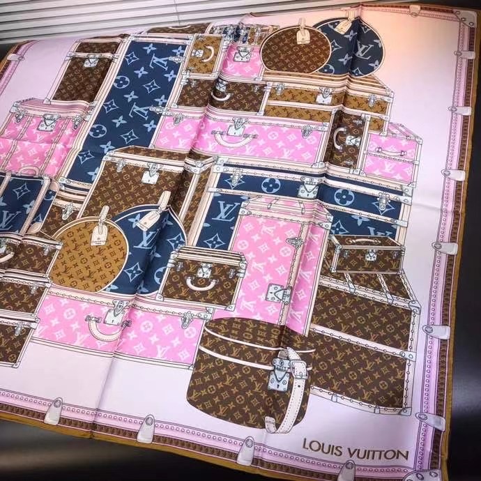 Louis Vuitton silk Scarf 77030-3