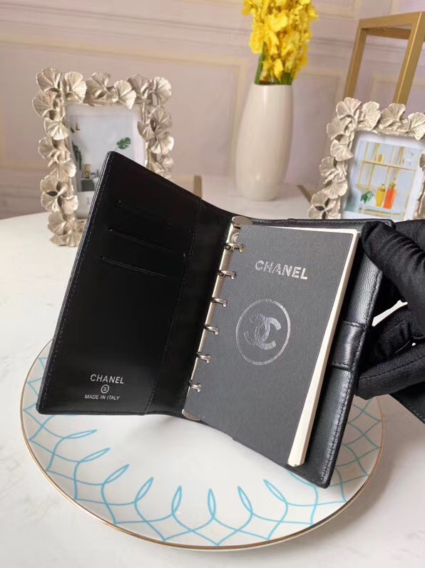 CHANEL sheepskin notebook & Wallet A012 black