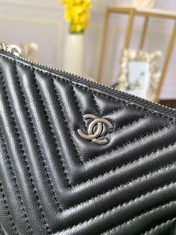 Chanel zipped wallet Goatskin AP31504-3 Black
