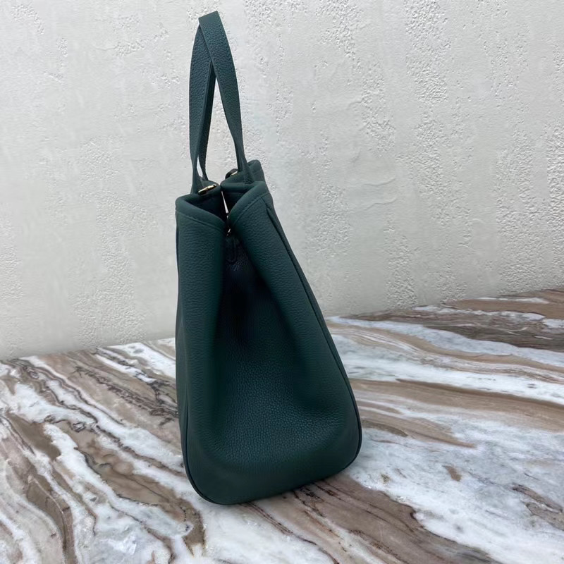 Celine LARGE SOFT BAG IN SUPPLE GRAINED CALFSKIN 55825 blackish green