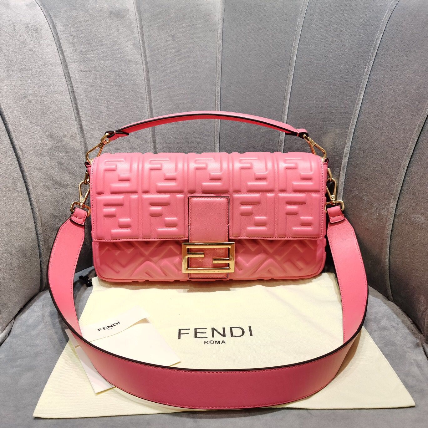 FENDI BAGUETTE Shoulder Bag 8BS017 rose