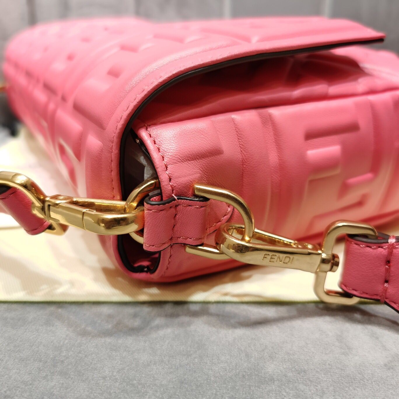 FENDI BAGUETTE  Shoulder Bag 8BS017 rose