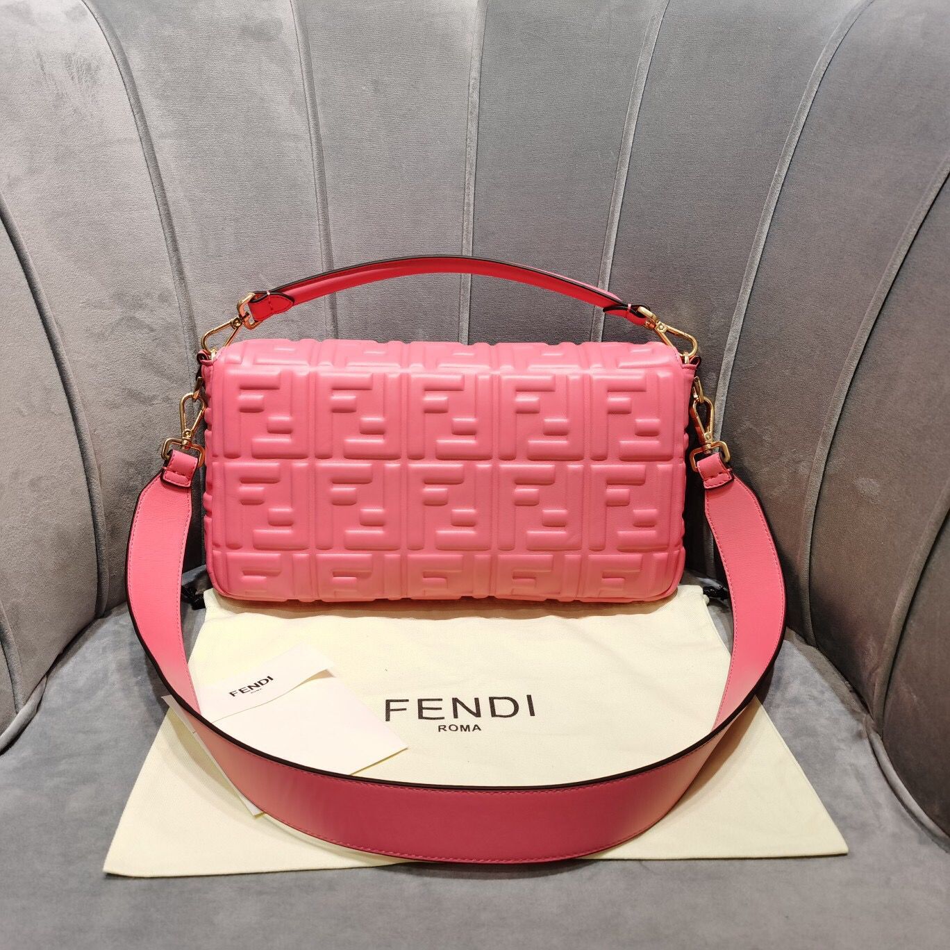 FENDI BAGUETTE  Shoulder Bag 8BS017 rose